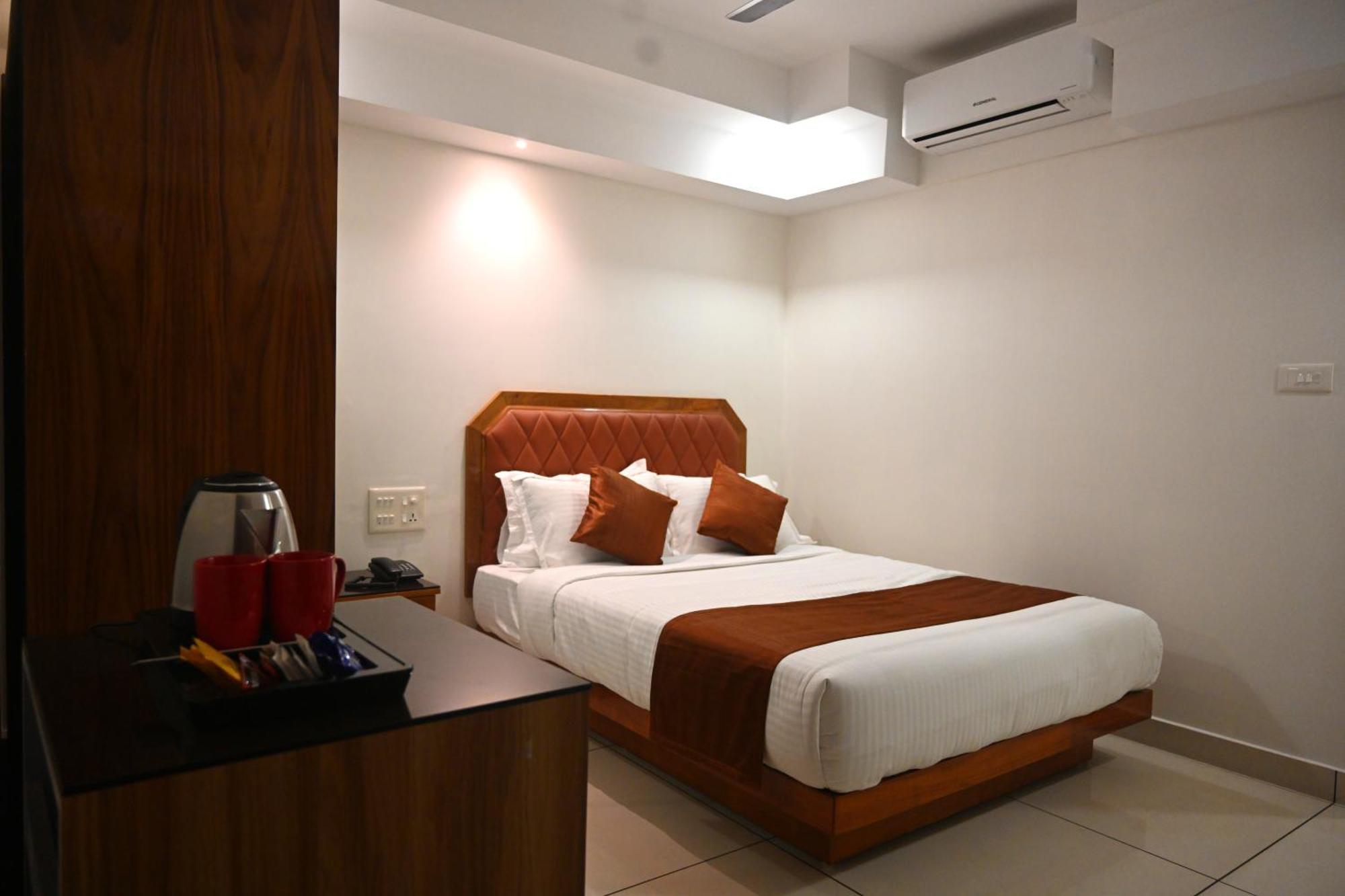 Harley Residency Hotel Kannur Luaran gambar
